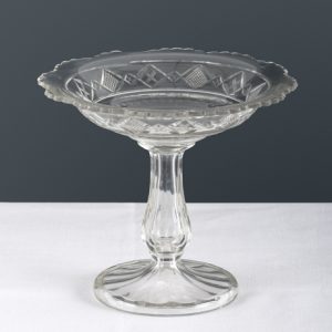 Alzata vintage in vetro pressato