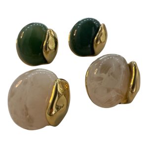 Orecchino sferico con colata dorata